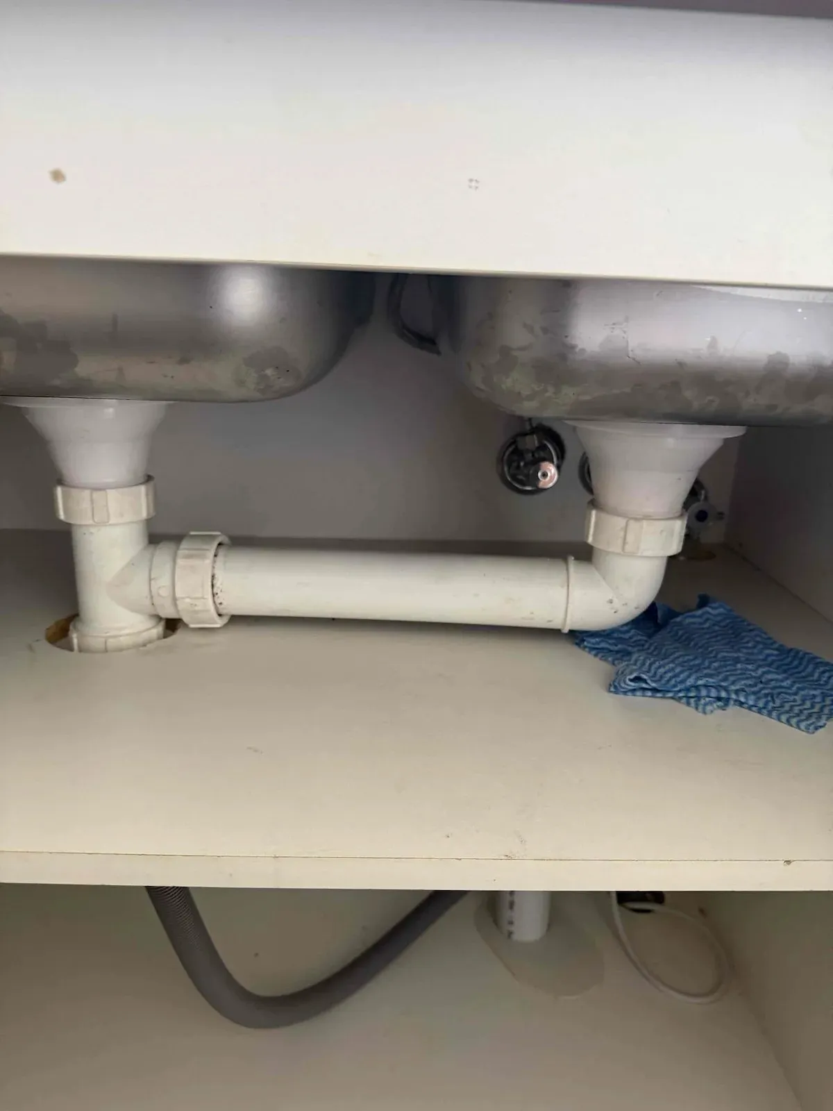 New kitchen sink waste pipework in Clayton South